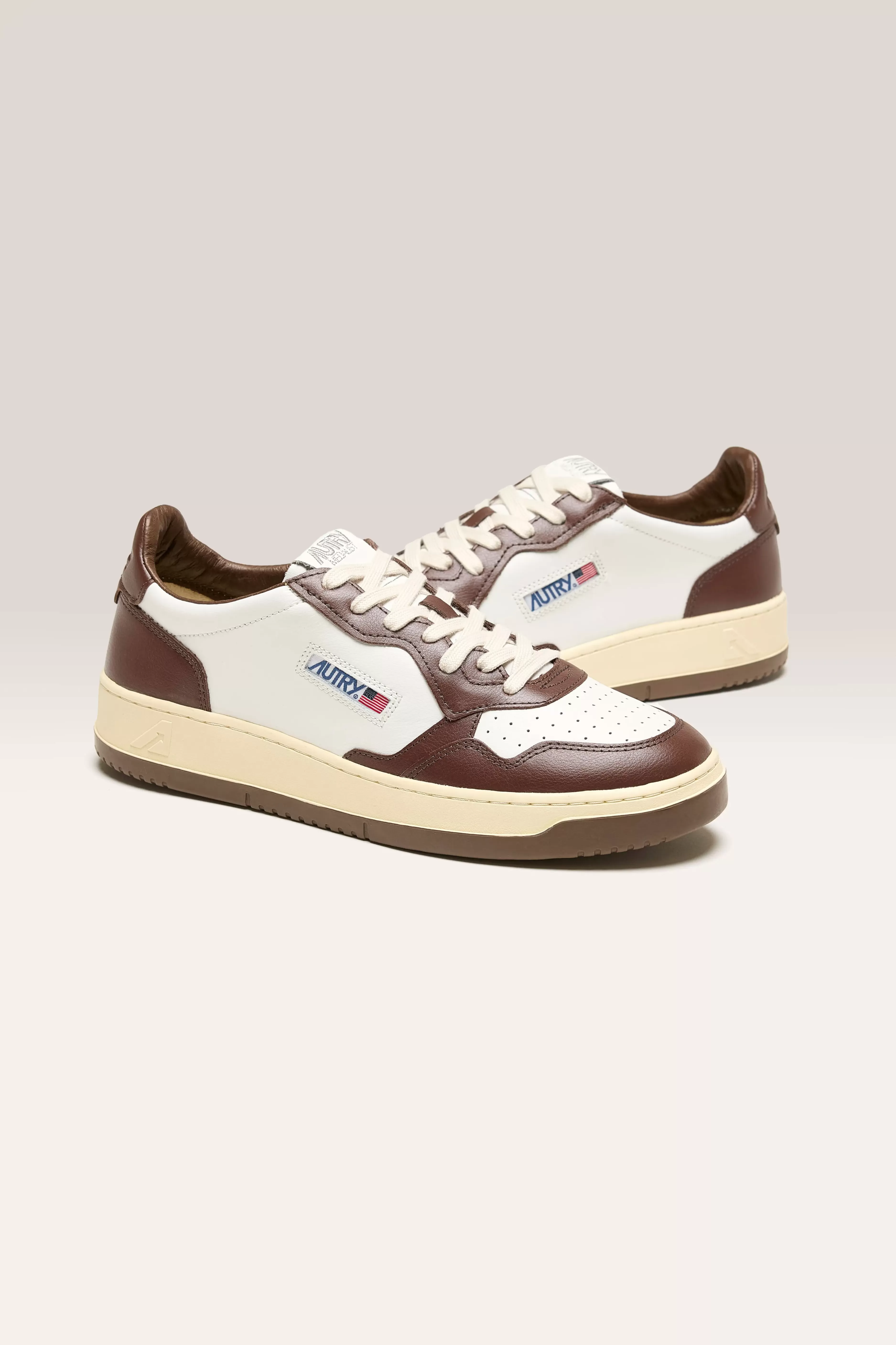 Medalist Bicolor Low Voor Mannen-Autry Shop